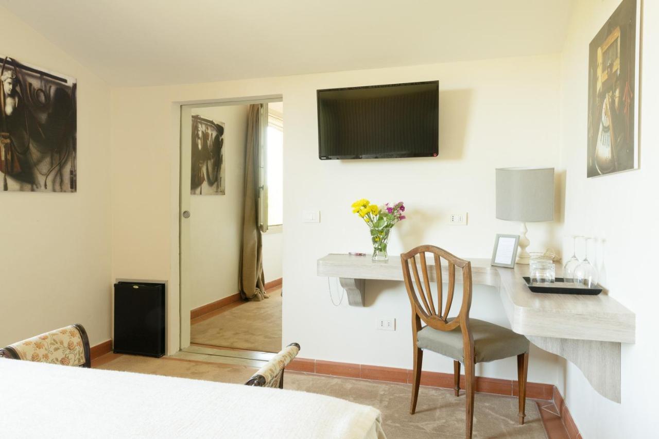 Si Montalcino Hotel Екстериор снимка